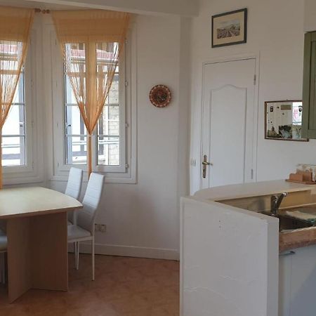 Appartement Front De Mer Vue Mer 3 Personnes + 1 Bebe Hermanville-sur-Mer Dış mekan fotoğraf
